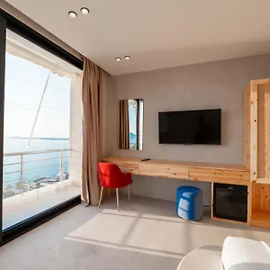 Ble Ble Hotel